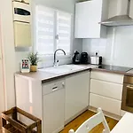 Triplex A Parc Asterix Cdg Villepinte Semesterbostad