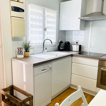Triplex A Parc Asterix Cdg Villepinte Holiday home